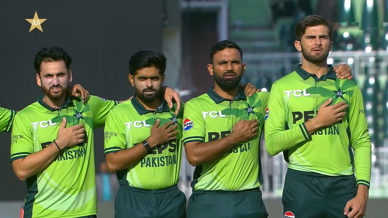 ওদেরকে খেলাব না— কোন সিনিয়রদের বাদ দেওয়ার কথা বললেন পাকিস্তান অধিনায়ক