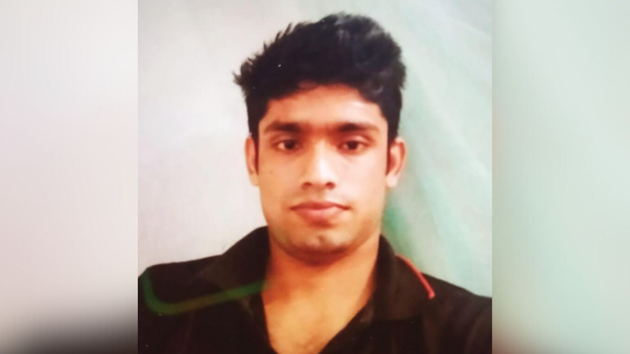 চট্টগ্রামে স্ত্রীকে কুপিয়ে জঙ্গলে ফেলে পালাল স্বামী