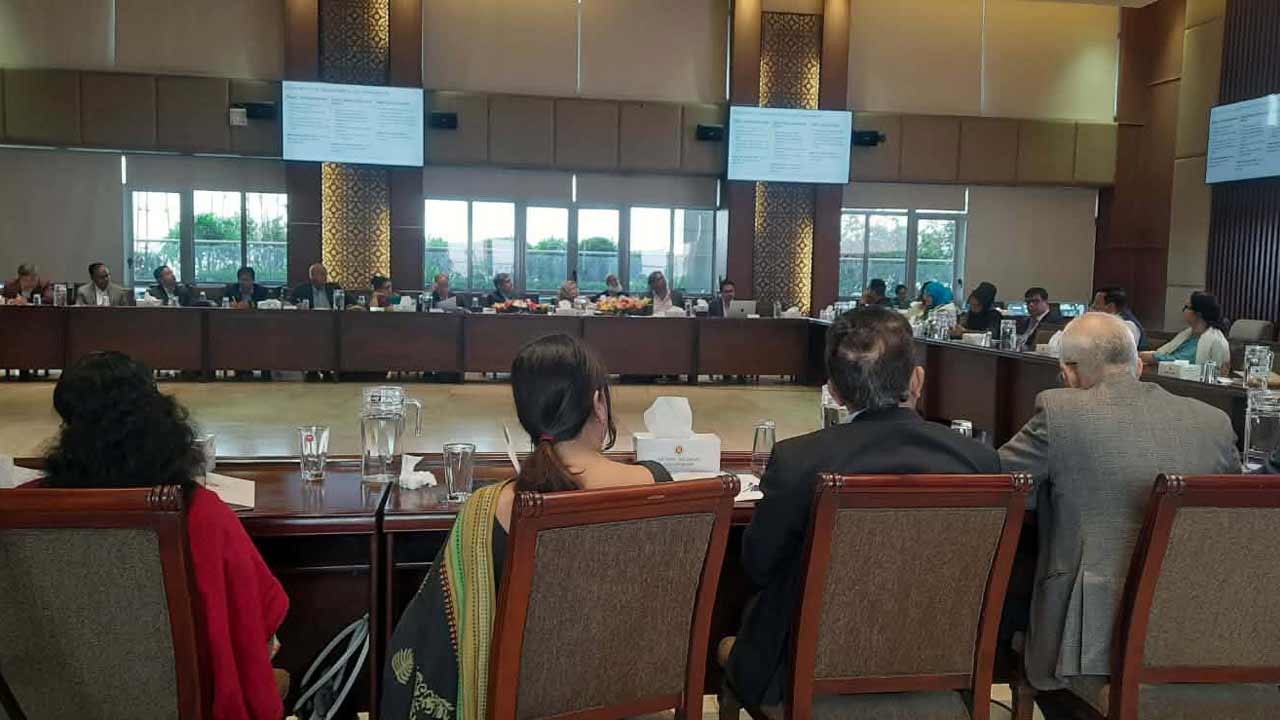 মৌলিক পড়ালেখা, গণিত ও ধারণাভিত্তিক দক্ষতায় পিছিয়ে শিক্ষার্থীরা