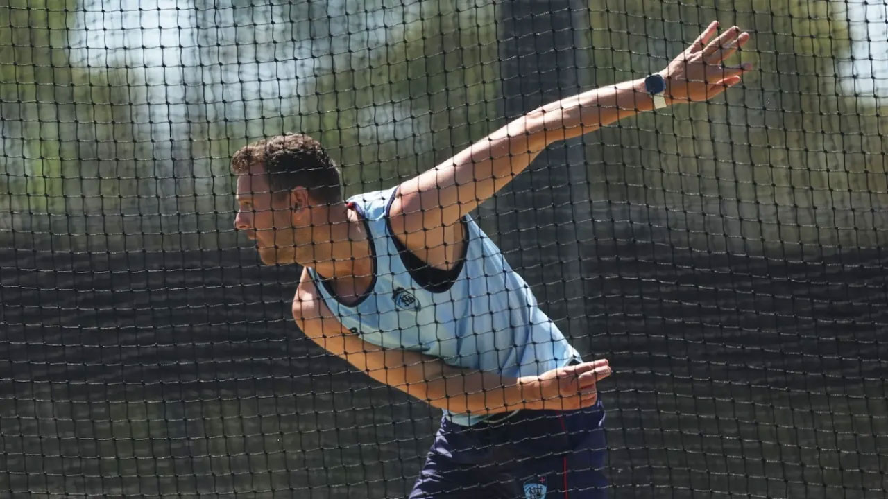 হ্যাজেলউডের বিশ্বকাপে খেলা নিয়ে অস্ট্রেলিয়ার নতুন সিদ্ধান্ত