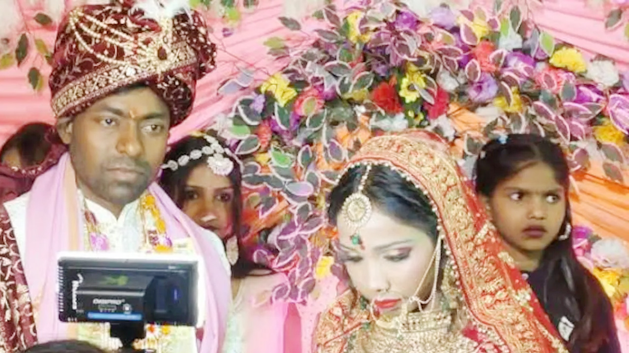 অন্যের সঙ্গে বিয়ে, প্রেমিকাকে বিয়ের অনুষ্ঠানে গুলি করলেন প্রেমিক