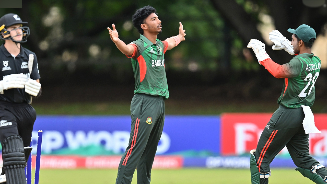 ব্যর্থ বিশ্বকাপ শেষে দেশে ফিরল বাংলাদেশ অনূর্ধ্ব-১৯ দল