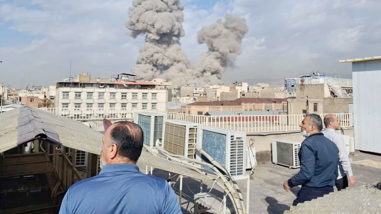 তেহরানসহ ইরানের ৬ শহরে ক্ষেপণাস্ত্র হামলা