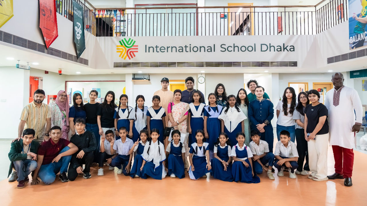 আইএসডি শিক্ষার্থীদের উদ্যোগে শিশুদের জন্য ইফতার আয়োজন