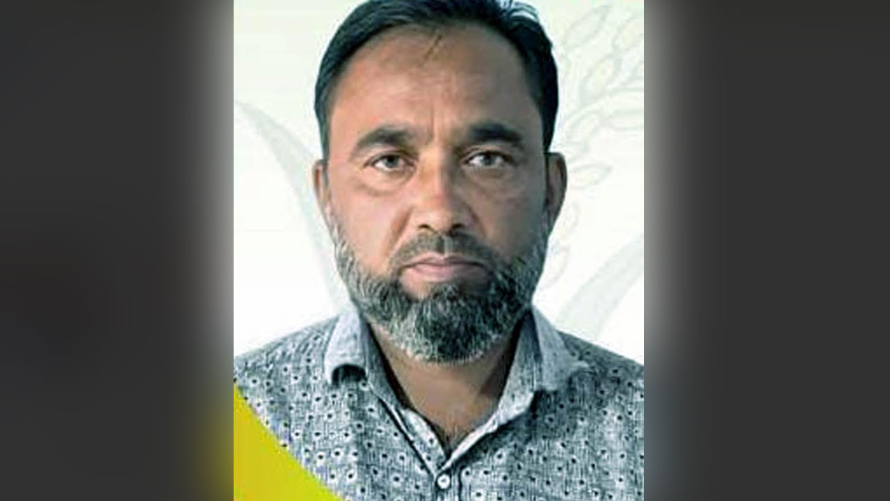 ফেসবুক স্ট্যাটাসে ক্ষমা চেয়ে বিএনপি নেতার আত্মহত্যা