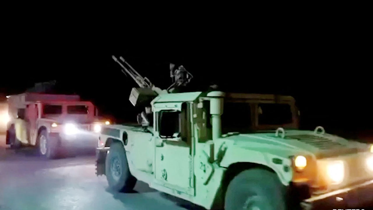 আফগানিস্তানের বিরুদ্ধে যুদ্ধ ঘোষণা করেছে পাকিস্তান