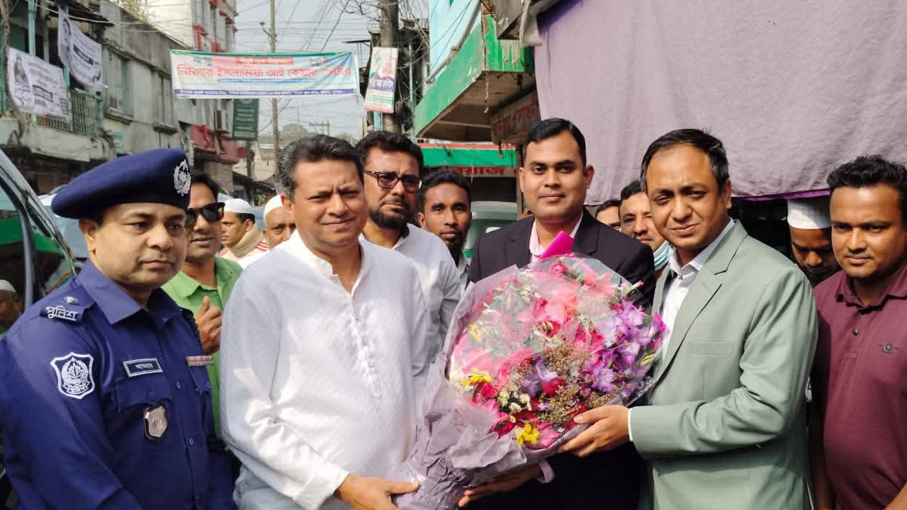 গৃহায়ন মন্ত্রণালয়ে অপব্যয় বরদাস্ত নয়: জাকারিয়া তাহের সুমন