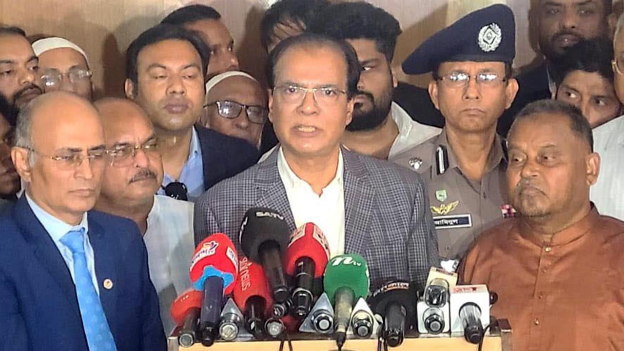 তিস্তার বুকে আর কোনো বিক্ষিপ্ত প্রকল্প বাস্তবায়ন হবে না : ত্রাণমন্ত্রী