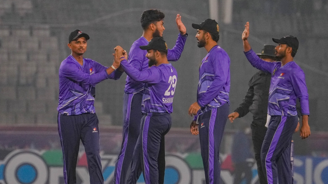 একাদশে সুযোগ না পাওয়া দিনগুলোর প্রতি কৃতজ্ঞ রিশাদ