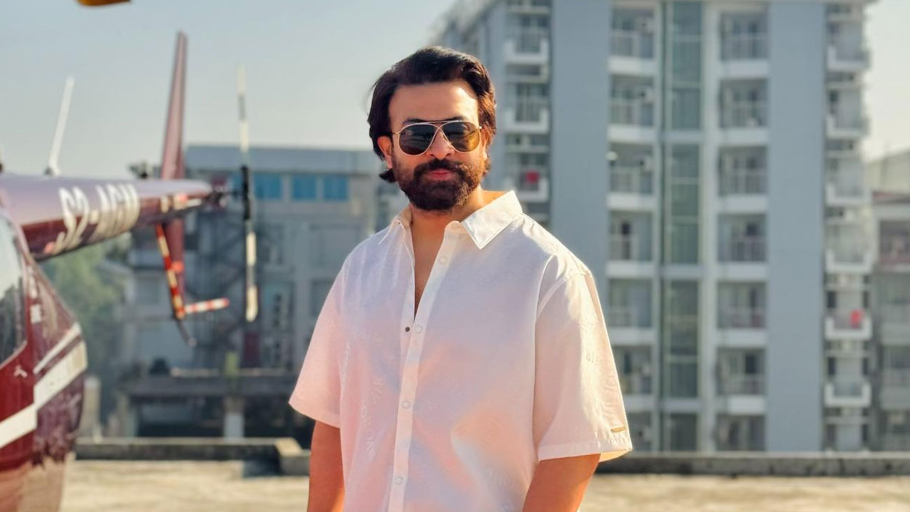 শাকিবের সিনেমায় পাকিস্তানি নায়িকার গুঞ্জন, মুখ খুললেন পরিচালক