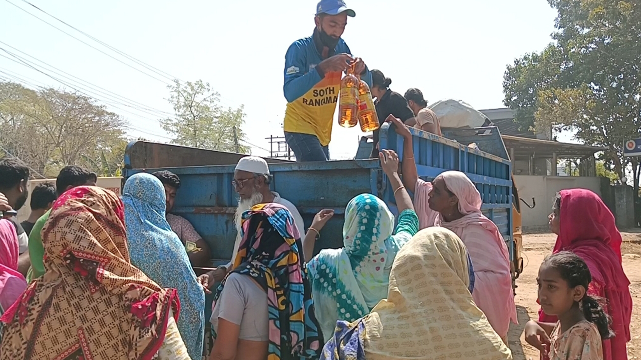 রাঙামাটিতে রমজান মাস উপলক্ষ্যে টিসিবির পণ্য বিক্রি শুরু