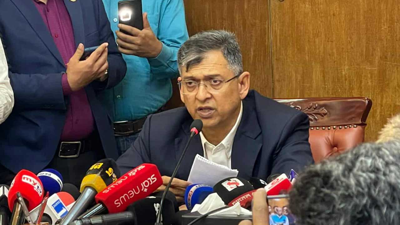 খুব দ্রুত পুলিশে ২ হাজার ৭শ কনস্টেবল নিয়োগ দেওয়া হবে