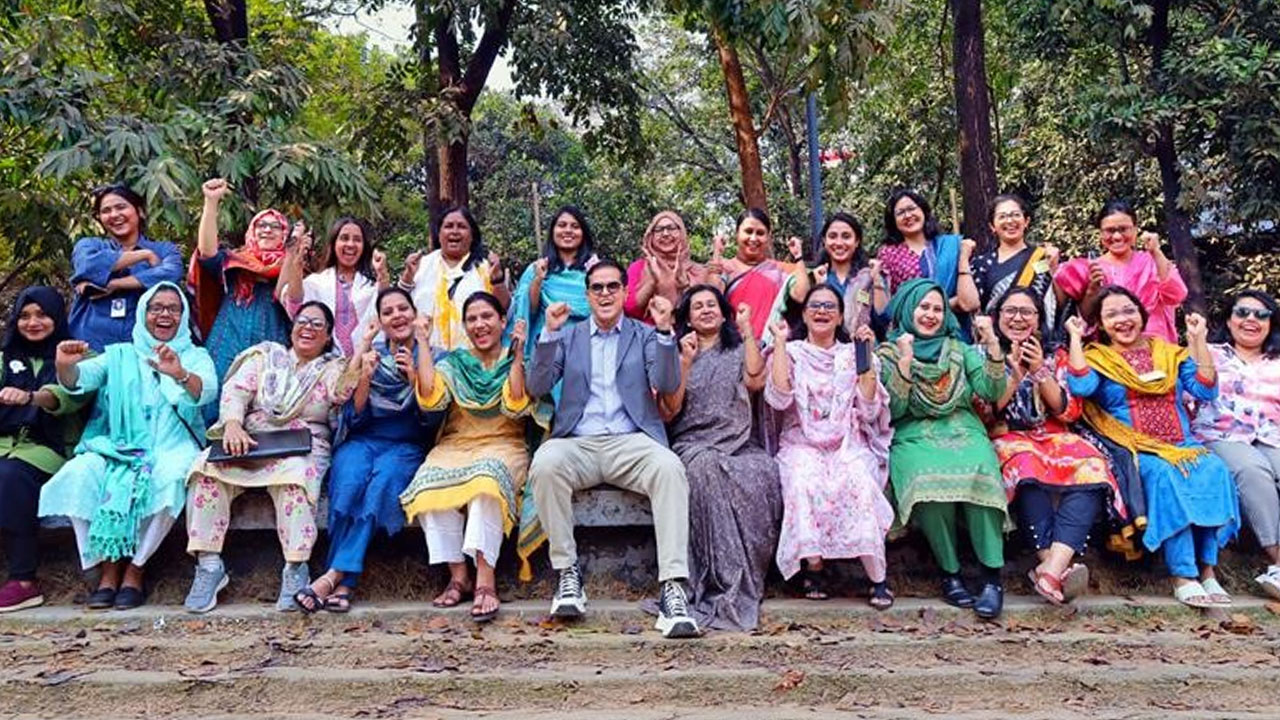 দক্ষতা ও আত্মবিশ্বাসের ঘাটতি পূরণই মূল প্রতিবন্ধকতা