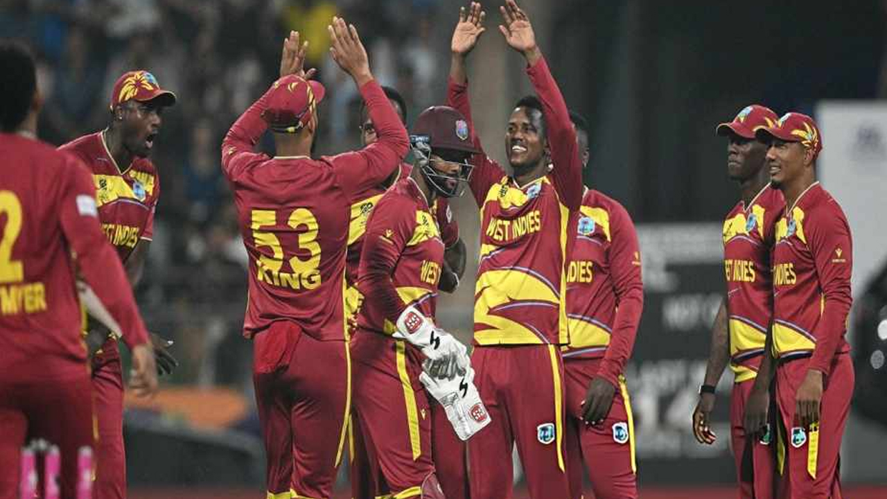 রেকর্ড গড়েই জিতল ওয়েস্ট ইন্ডিজ