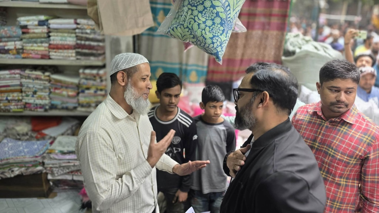 বাস্তবমুখী পরিকল্পনার অঙ্গীকার আমিনুল হকের