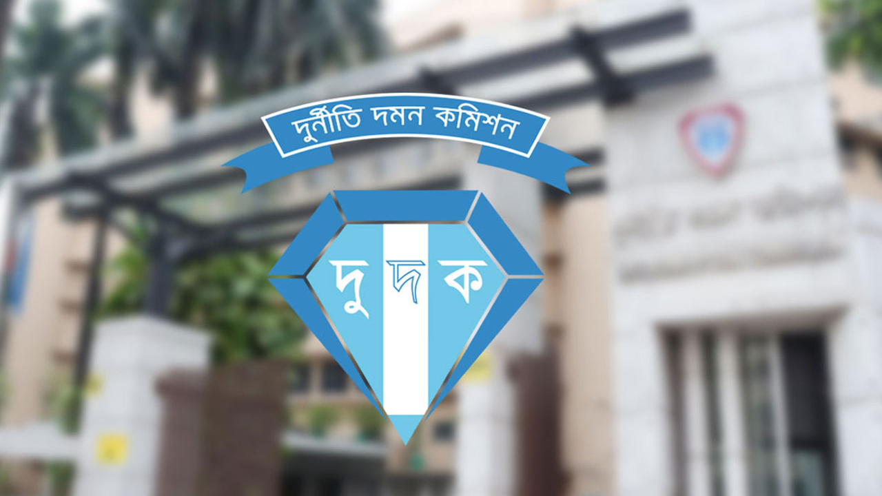 কৃষক-দিনমজুরকে ব্যবসায়ী সাজিয়ে ৪৭ কোটি টাকা লোপাট, ৭ মামলা