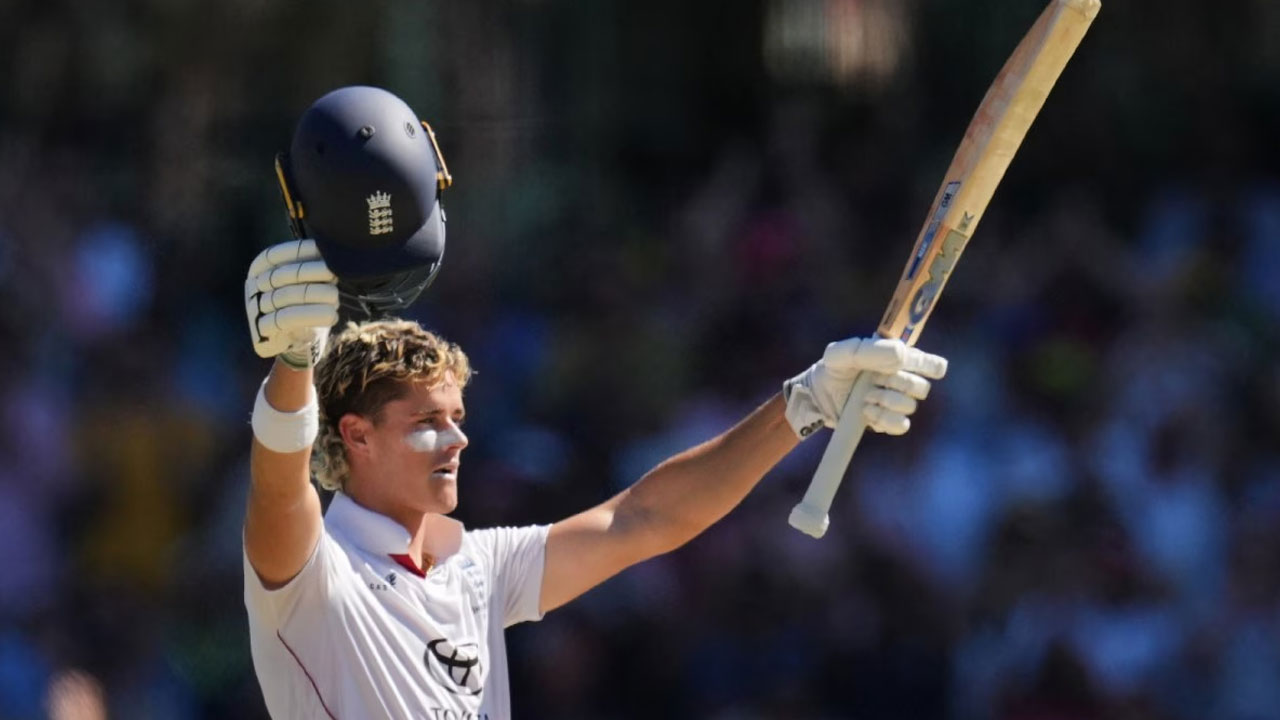 ৩৩ বছরে প্রথম, অ্যাশেজে ইংল্যান্ড ক্রিকেটারের ইতিহাস