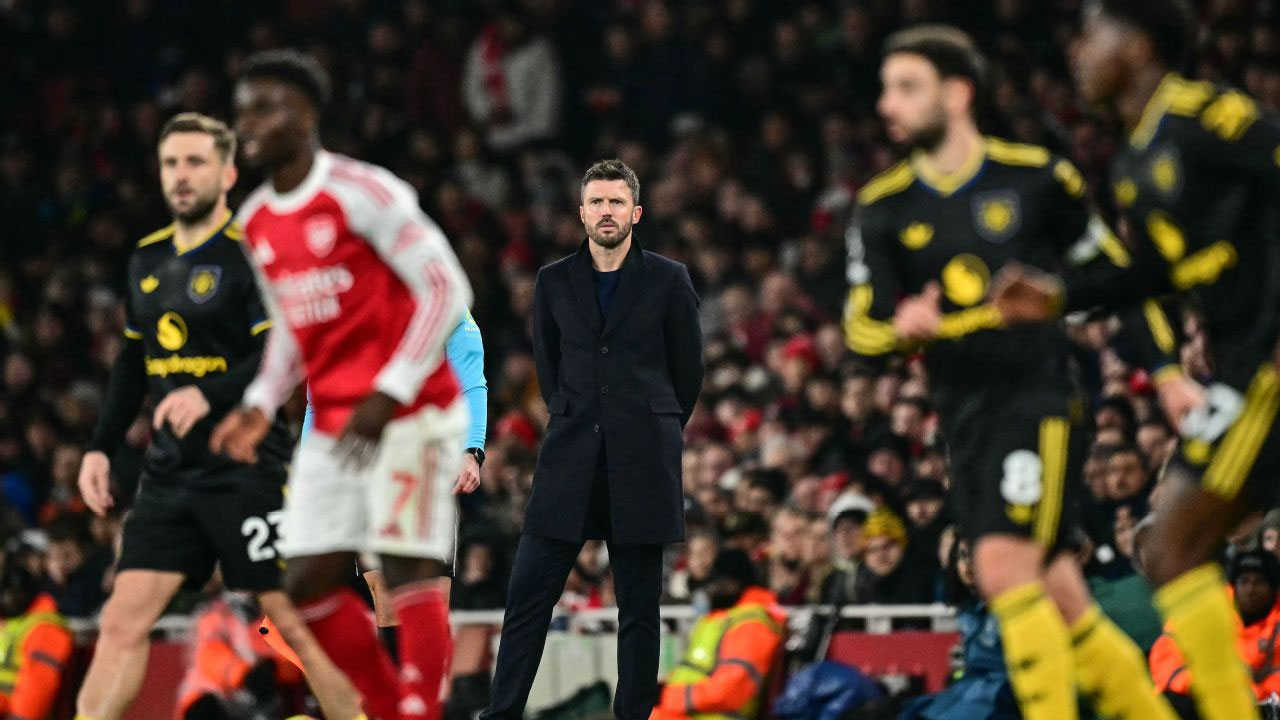 সামনে ম্যানইউর আরও বড় পরীক্ষা- কোচের সতর্কবার্তা