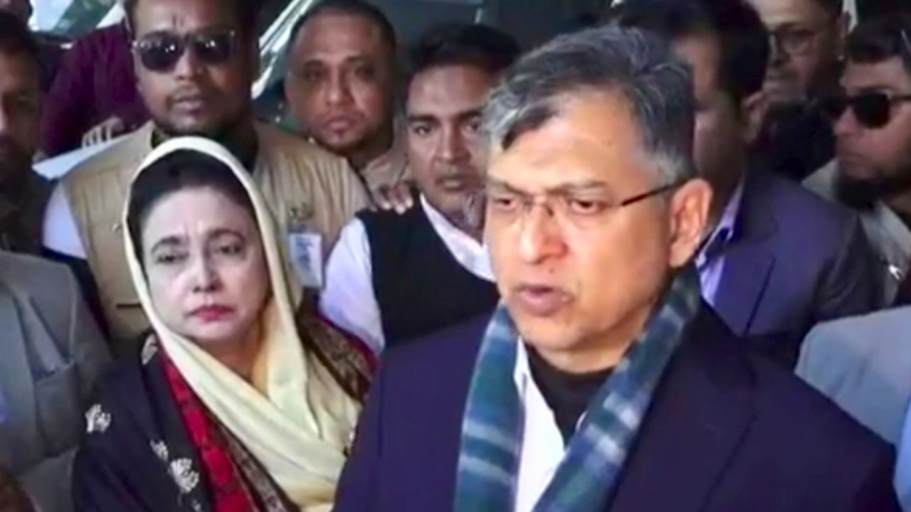 সবার জন্য লেভেল প্লেয়িং ফিল্ড নিশ্চিত করতে হবে