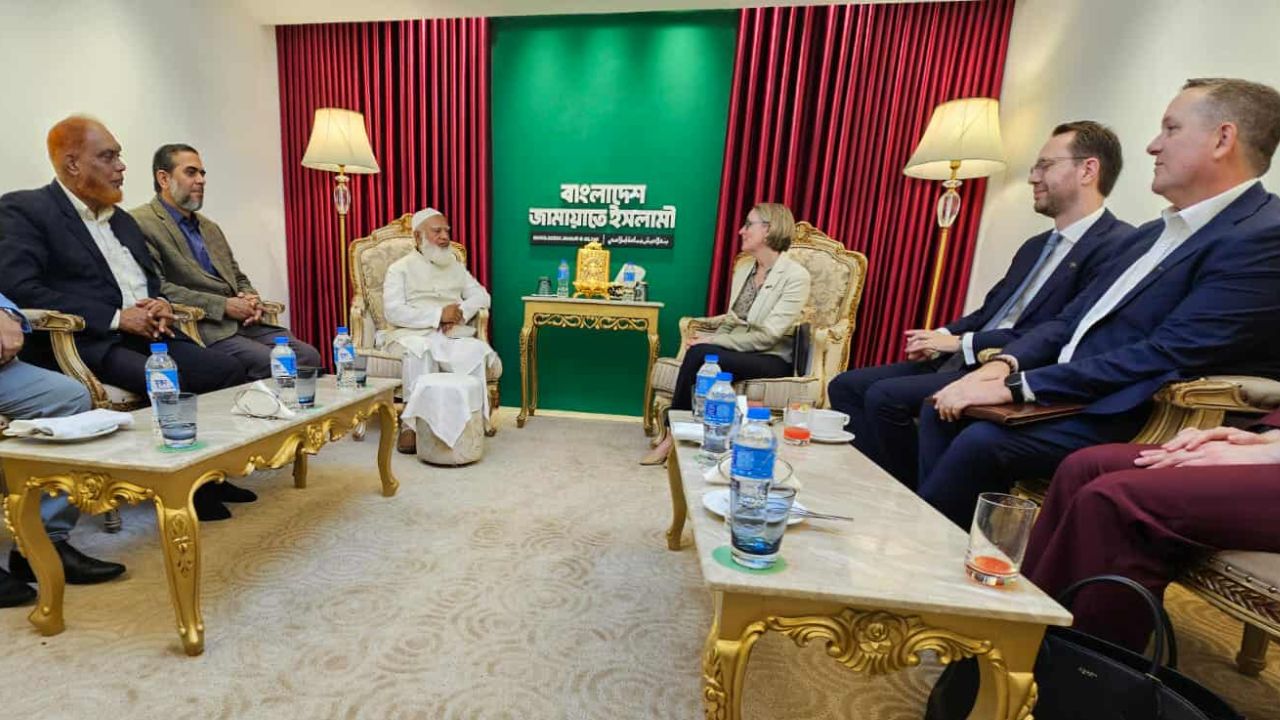 জামায়াত আমিরের সঙ্গে ব্রিটিশ হাইকমিশনার সারাহ কুকের সাক্ষাৎ