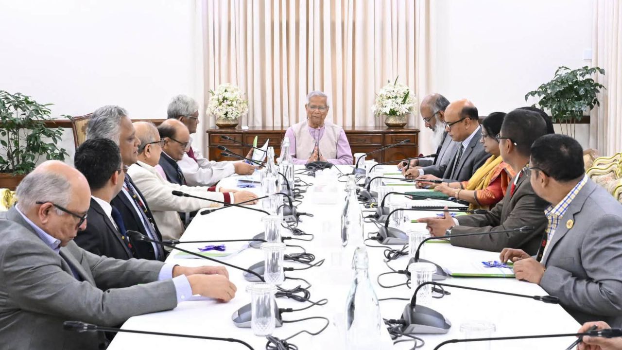 প্রধান উপদেষ্টার কাছে কর কাঠামো পুনর্বিন্যাসের সুপারিশ