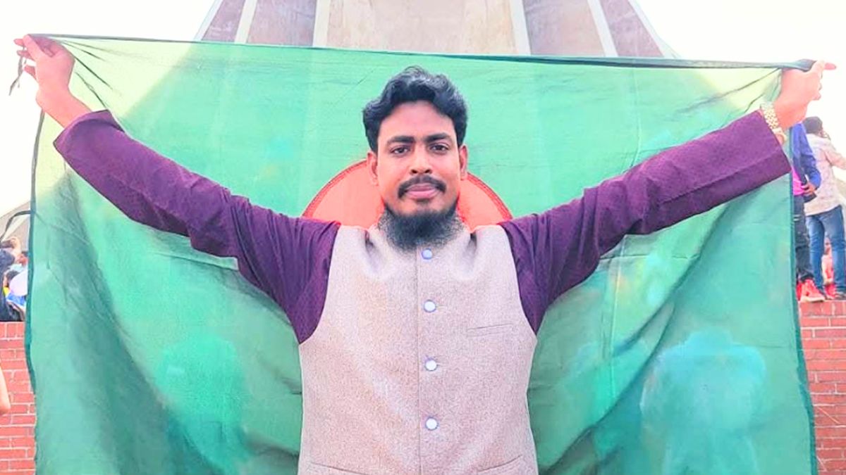 দুই মামলায় অব্যাহতি পেলেন আখতার হোসেন