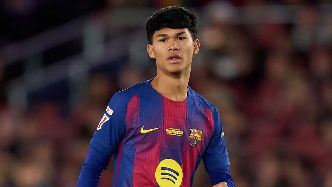 বার্সার ‘রত্ন’কে কেড়ে নিলো পিএসজি