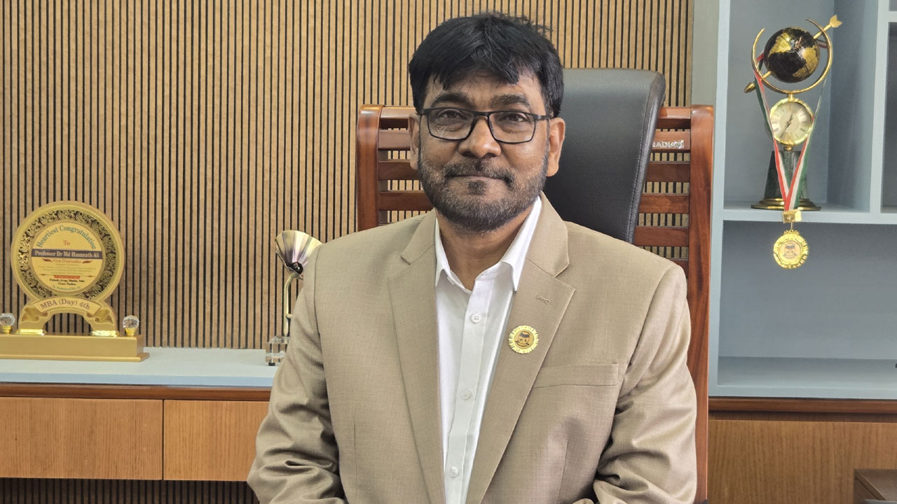 শিক্ষার্থীদের বরণ করে নিতে প্রস্তুত নওগাঁ বিশ্ববিদ্যালয়