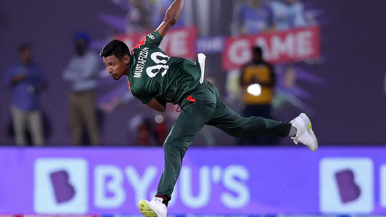 ‘পাকিস্তান ও বাংলাদেশ এক নয়, ভিন্ন আচরণ করা উচিত ছিল ভারতের’