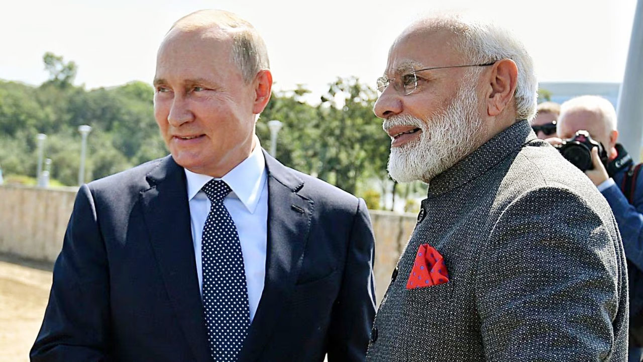 রাশিয়ার সঙ্গে ১০ হাজার কোটি ডলারের বাণিজ্যচুক্তি স্বাক্ষর ভারতের