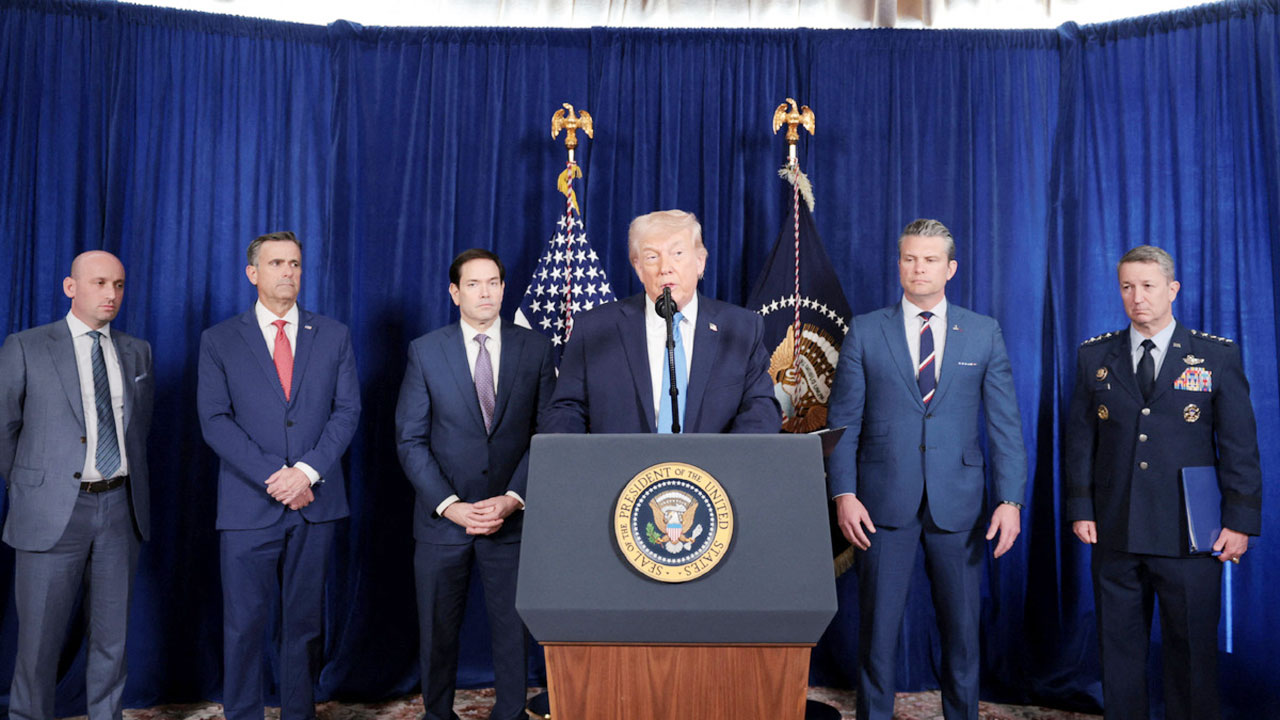 এবার লাতিন আমেরিকার ৩ দেশকে হুমকি দিলেন ট্রাম্প