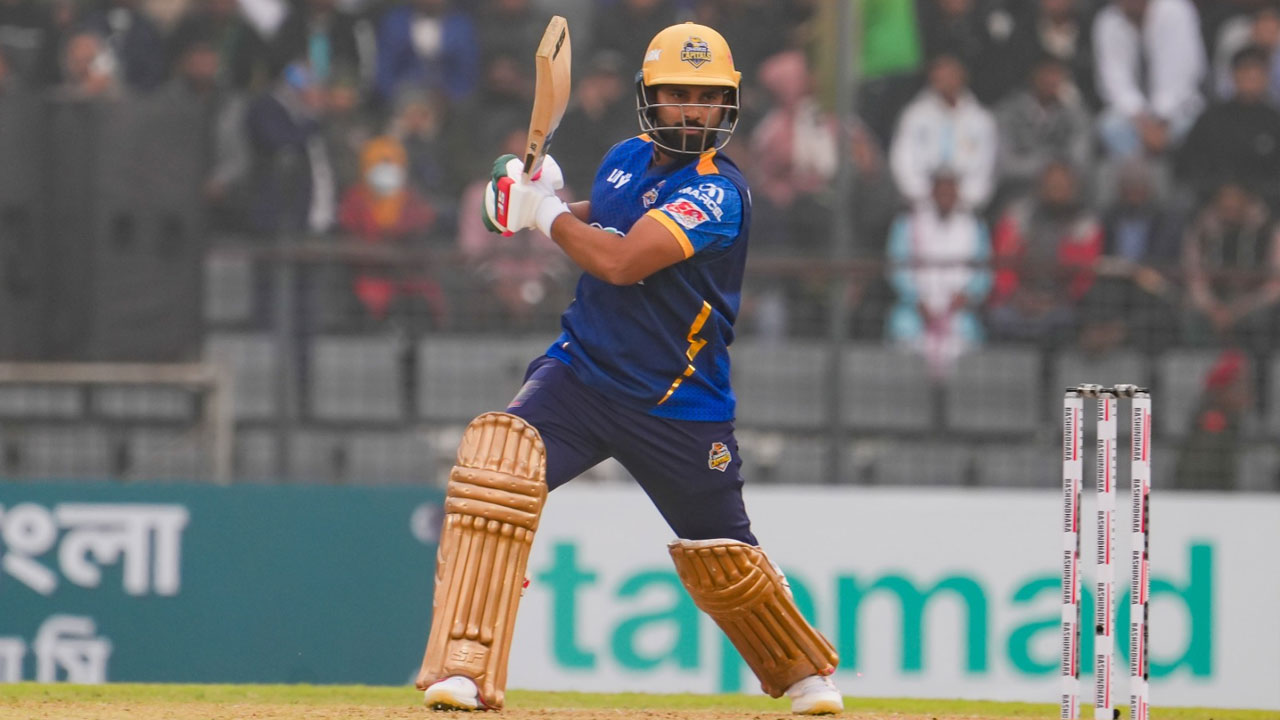 শামীমের বিধ্বংসী ইনিংস নিয়ে যা বললেন ইংলিশ ক্রিকেটার