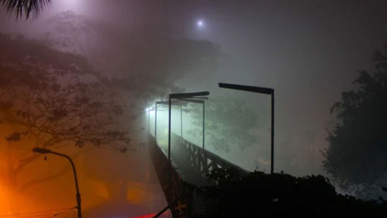 হালকা বৃষ্টির আভাস, বাড়তে পারে রাতের তাপমাত্রা