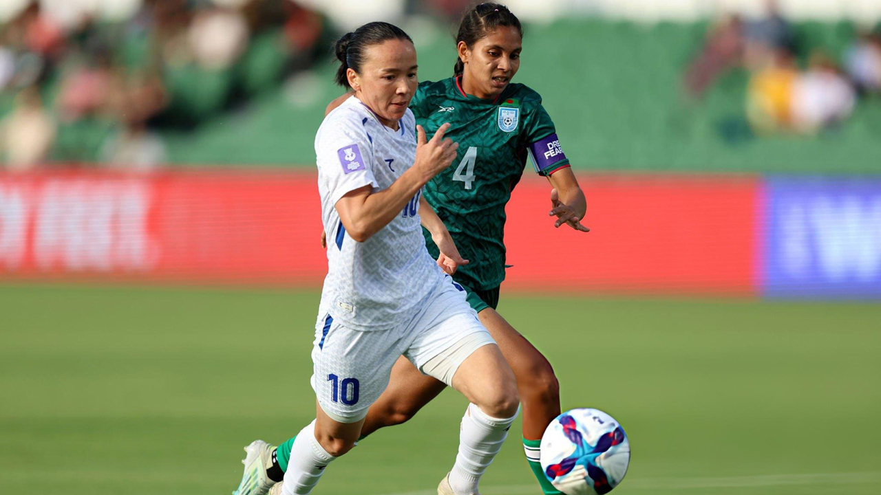 পিছিয়ে বাংলাদেশ, ঋতুপর্ণার আরেকটি দুর্দান্ত শট