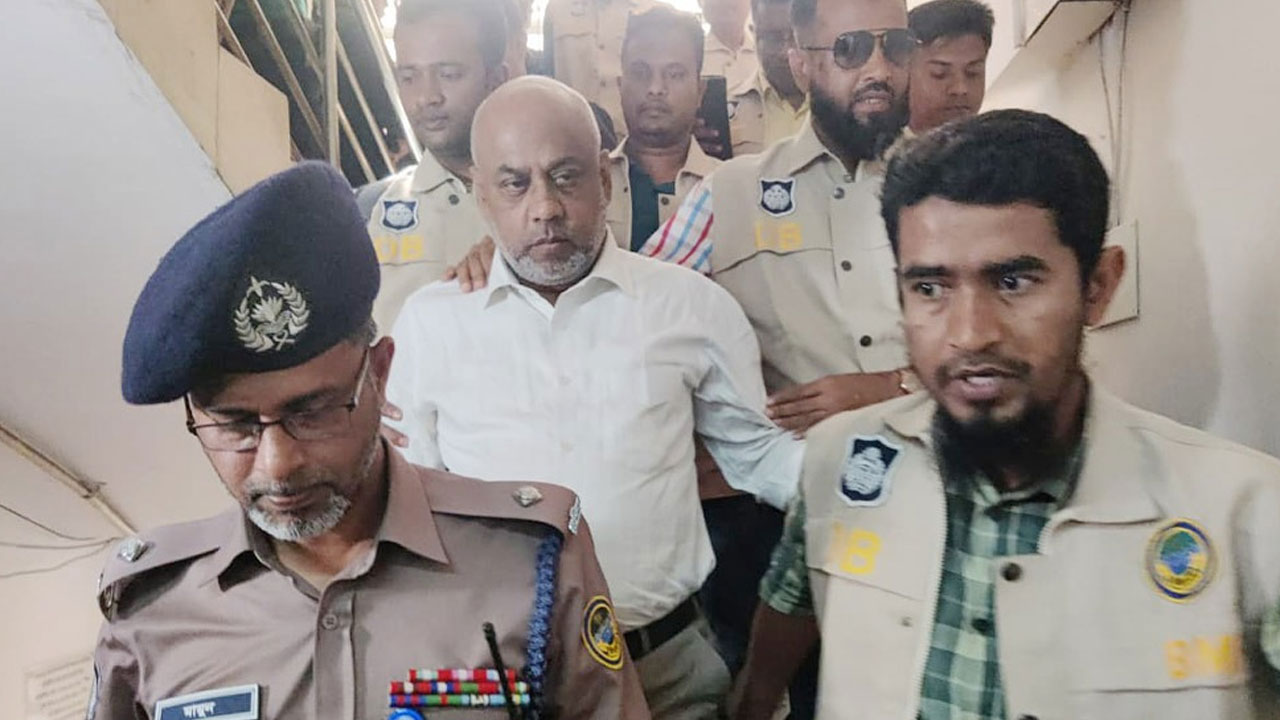 বরিশালে এজলাসে ভাঙচুরের মামলায় ১১ জনের জামিন