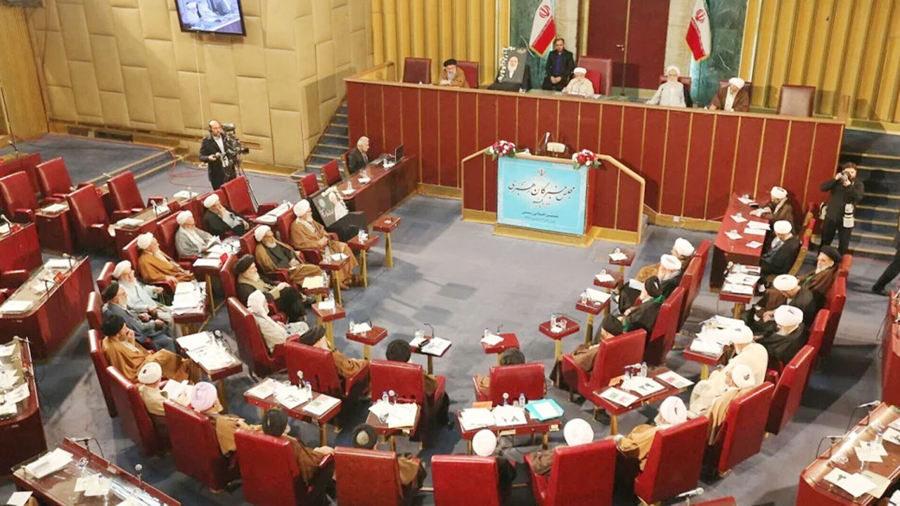 নতুন সর্বোচ্চ ধর্মীয় নেতা বাছাইয়ে বেশি সময় নেওয়া হবে না : ইরান