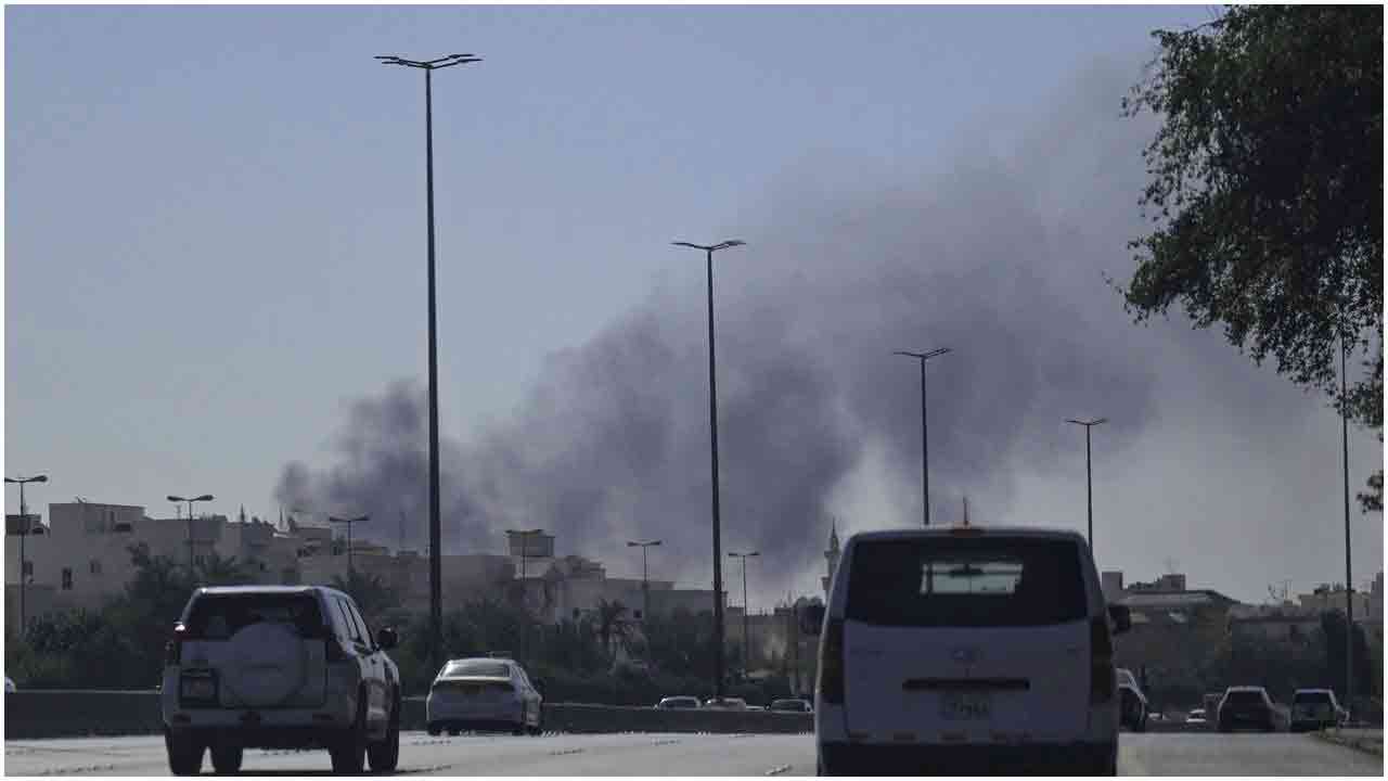 কুয়েতের আন্তর্জাতিক বিমানবন্দরে ইরানি ড্রোনের আঘাত