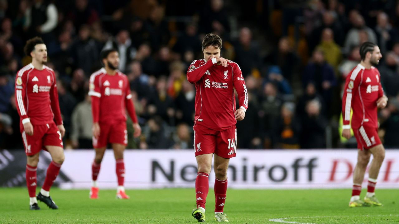 ২০ ম্যাচ হারা দল চমকে দিলো লিভারপুলকে