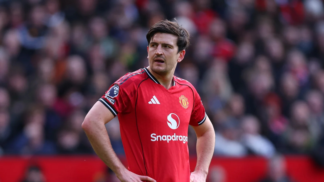 সাজা কমানোর পরও ১৫ মাসের কারাদণ্ড ম্যাগুয়েরের