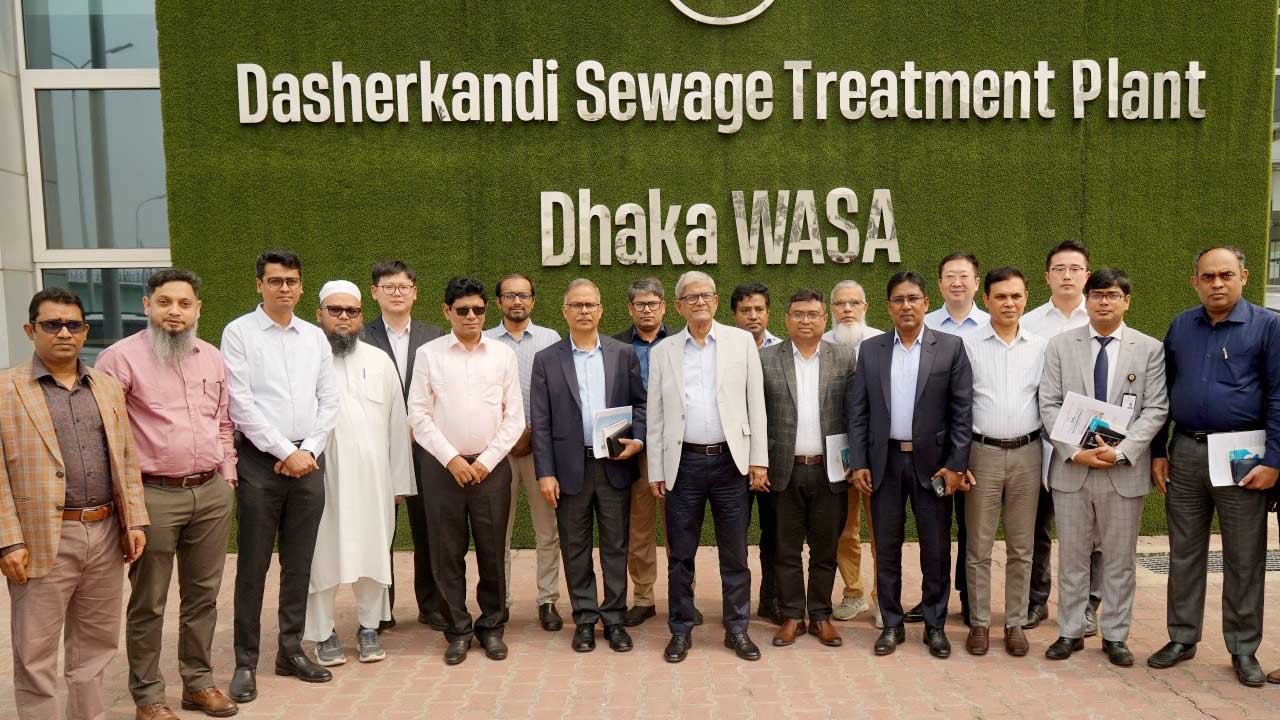 দাশেরকান্দি পয়ঃশোধনাগার পরিদর্শন করলেন স্থানীয় সরকারমন্ত্রী