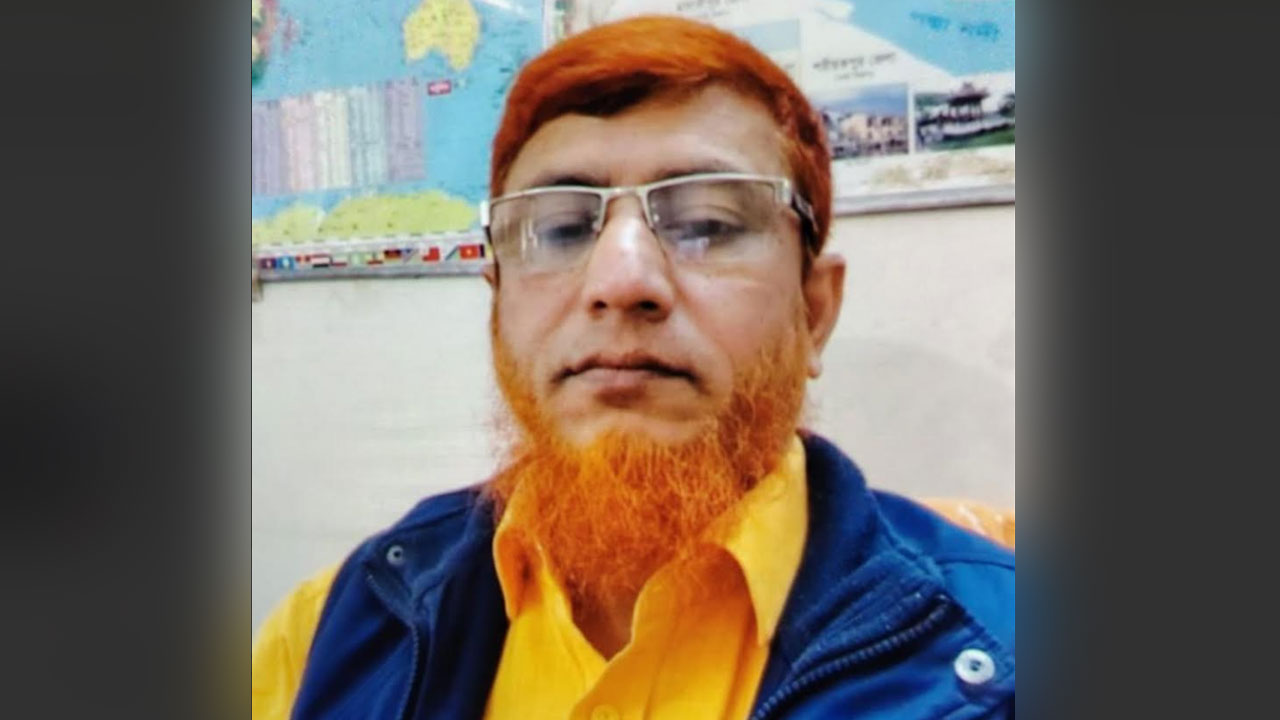 সিভিল সার্জন অফিসে ঘুষ নেওয়ার ভিডিও ভাইরাল, স্টেনোটাইপিস্টকে শোকজ