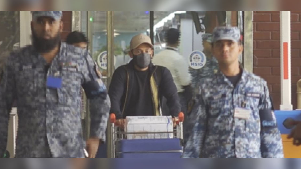 মধ্যপ্রাচ্যে সংঘাত কবলিত সৌদি আরব থেকে দেশে ফিরেছেন মুশফিক