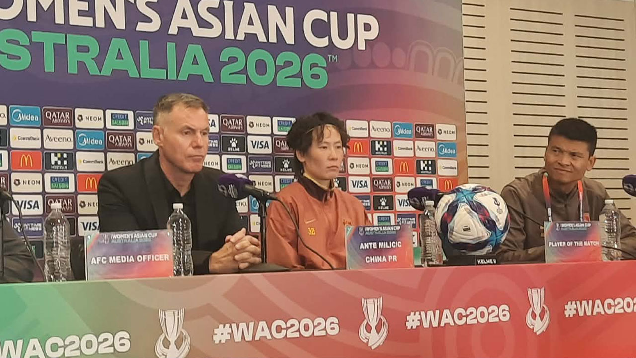 ঋতুপর্ণা-মনিকায় মুগ্ধ চাইনিজ কোচ, গোলরক্ষকে বিস্ময়!